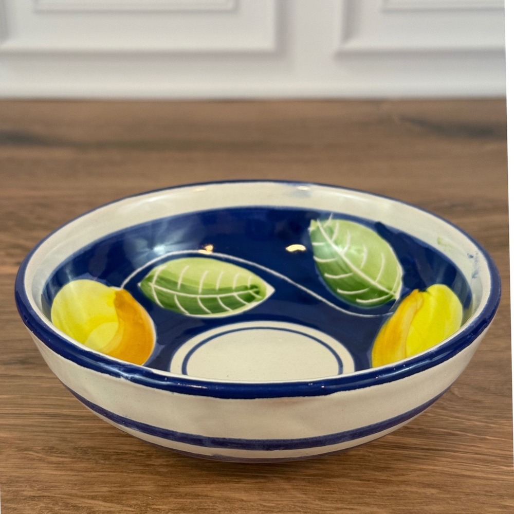 VTG Nuova Vietri Made in Italy Blue Lemon Pattern 5‎ 5/8" Ceramic Bowl